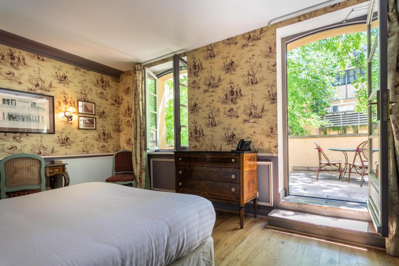 Double Room with Terrace